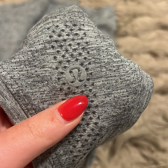 Lululemon Swiftly Tech Tank - Picture 5 of 5